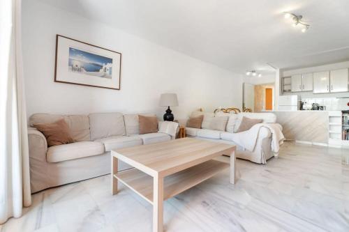 Marbella La Reserva, Bright Stay , 3BR apartment photo 14