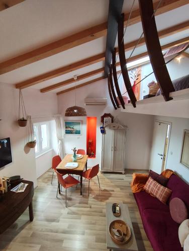 LYA SEA VIEW APARTMENTS By Leo and Aphra