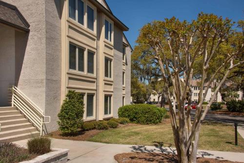 2BR Bluff Villa w Balcony Walk to Salty Dog photo 28