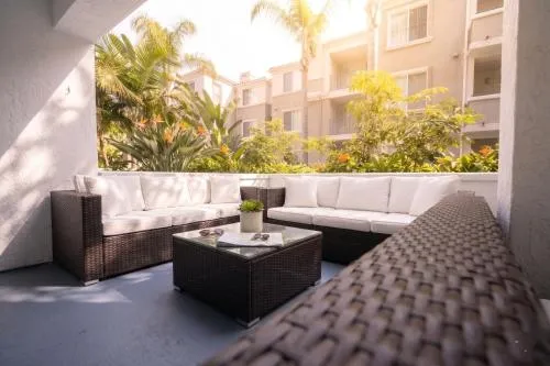 Marina Del Rey Apartment with Resort Amenities - Short Distance To Venice Beach photo 4