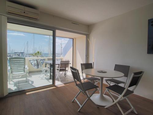 Appartement rénové avec clim, vue mer - 5 pers. - FR-1-874-12