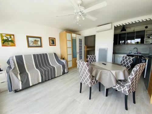 Studio climatisé en centre-ville, parking - 4 pers. - FR-1-874-15