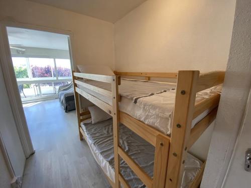 Studio climatisé en centre-ville, parking - 4 pers. - FR-1-874-15