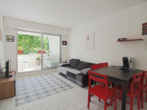 Appartement avec clim, parking, piscine - 6 pers. - FR-1-874-28