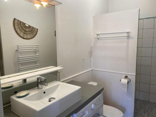 Bel appartement clim centre ville - 6 pers. - FR-1-874-41