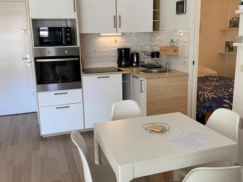 Appartement spacieux avec piscine - 6 pers. - FR-1-874-52