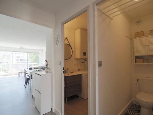 Appartement centre-ville, parking - 6 pers. - FR-1-874-32