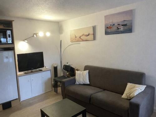 Appartement rénové avec parking - 7 pers. - FR-1-874-49