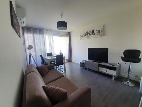 Bel appartement en centre-ville, parking - 4 pers. - FR-1-874-48