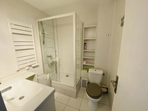 Appartement lumineux vue mer, clim - 4 pers. - FR-1-874-74