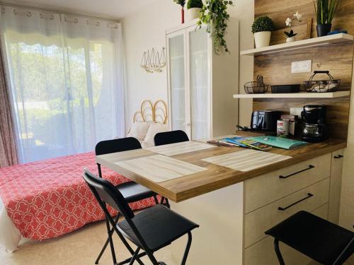 Studio cabine au Boucanet, parking - 4 pers. - FR-1-874-65