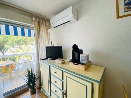 Studio cabine avec clim, parking - 2 pers. - FR-1-874-84