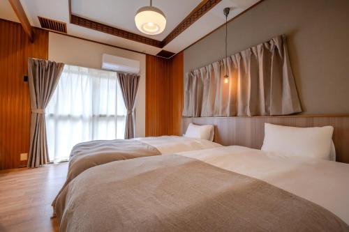 9 Minute Walk from Shin Osaka Station 4Beds Entire Building for Rent Quiet Residential Area