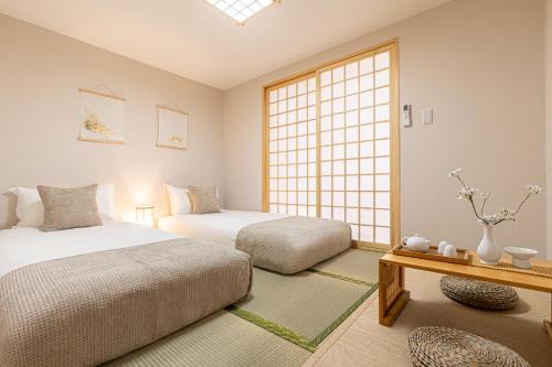 Olive Glade 3BR Private House with Terrace 5min Metro Near Namba