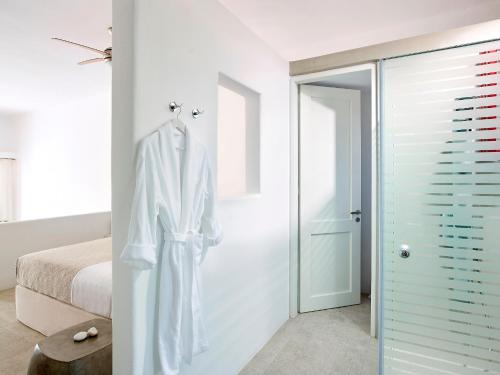 Unique Milos Suites photo 3
