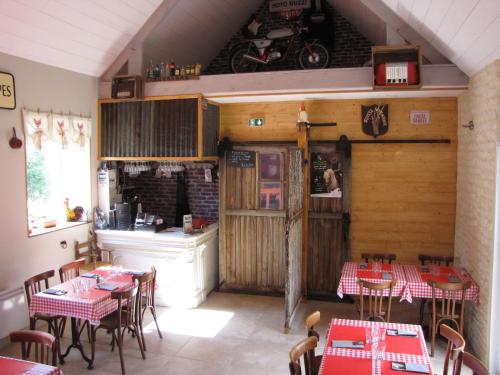 Restaurace v ubytování L'Ecurie chambre d'hôtes