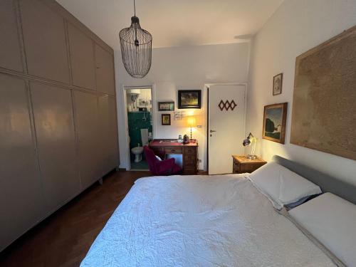 camera doppia con bagno privato completo