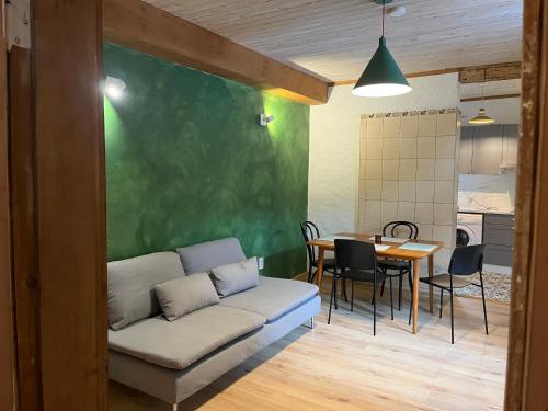 Gallery image of Cozy bohemian apartment in Viljandi