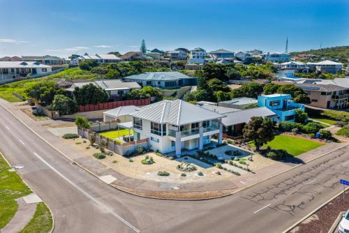 an aerial view of a house in a suburb at West Beach House in Esperance