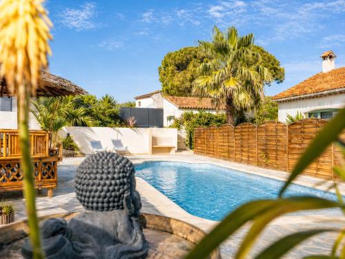 Rêve d'Azur -Studio 20m2- Plage de la Nartelle - Arrivée 17h-20h maximum - séjour au calme Caution 100E