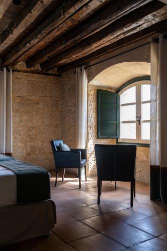 Hacienda Zorita Wine Hotel - Small Luxury Hotels — Bedroom