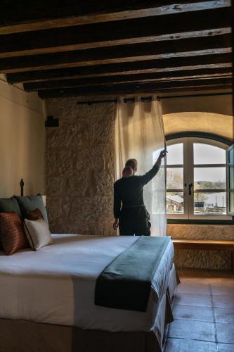 Hacienda Zorita Wine Hotel - Small Luxury Hotels — Bedroom