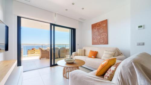 SUNSET CLIFFS elegant apartment