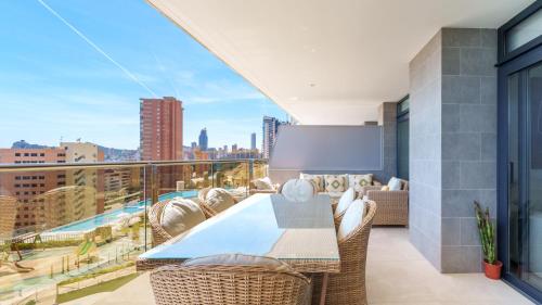 SUNSET CLIFFS elegant apartment