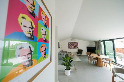 Les Suites du Parc - Appartement d'exception au dernier étage avec une grande terrasse vue mer de 2 chambres face au parc Simone Veil à 2 minutes des halles
