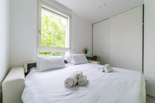 Luxury Penthouse, Exclusive Design & Private Garage