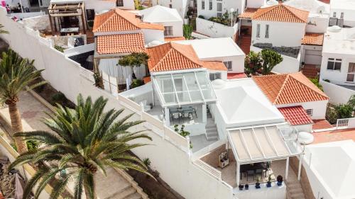 New Luxury Bungalow Costa Adeje -Holiday Valley