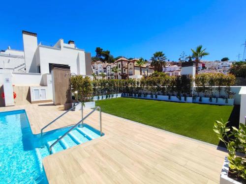 Beautiful and spacious 2 bedroom apartment with jacuzzi, Nerja