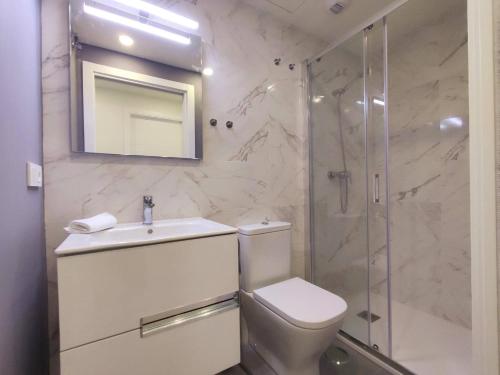 Beautiful and spacious 2 bedroom apartment with jacuzzi, Nerja