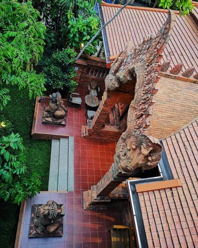 Phor Liang Meun Terracotta Arts — Property building