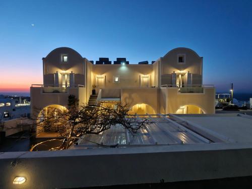 Kiklamino Sunset Suites