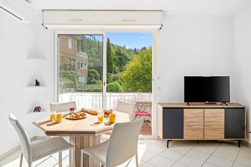 VILLA JULIA Calme Spacieux - Parking Privé - Clim