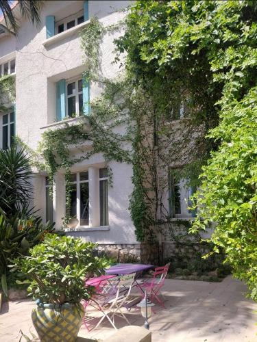 Villa Palma, studio indépendant dans maison de charme avec jardin en centre ville