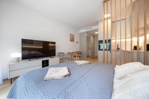 Lux Studio Vydrica, Balcony, Castle & Danube
