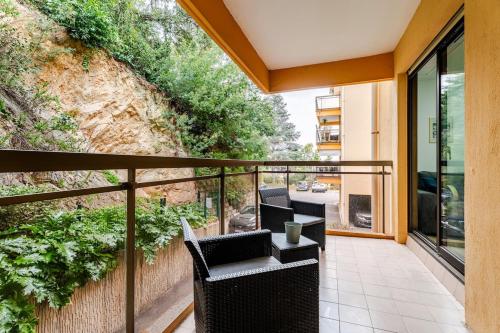 Azurenting - T2 La Favorite - Clim - Balcon