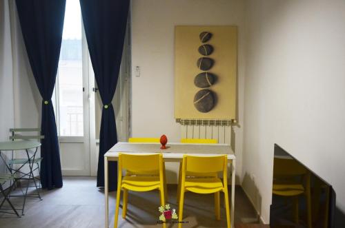 Urania's apartment