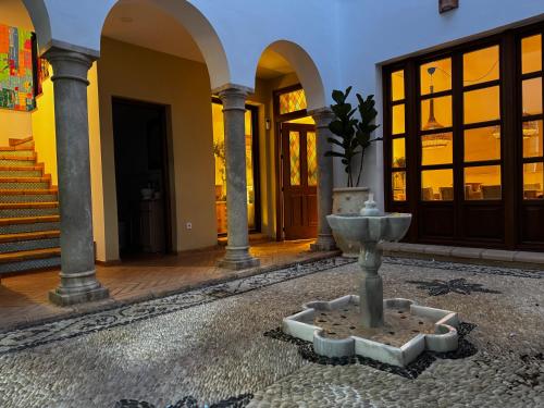 10 pax Downtown The Emir's Villa Free Parking