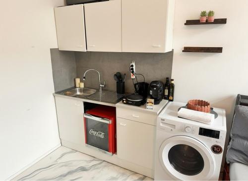 Cute City Nest for 2 - By City Center - Tram connection - Long Stay Friendly - 3rd District in Vienna