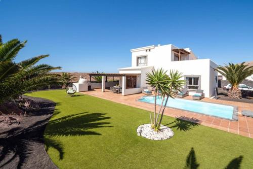Villa Casa Suenos by Villa Plus