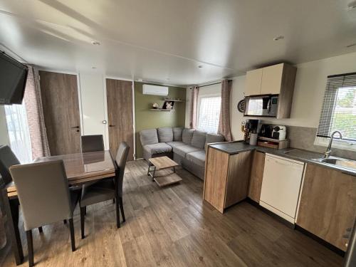 Mobil home récent climatisé avec terrasse-fréjus