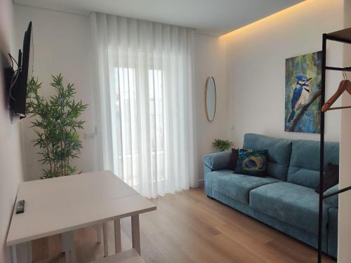 FEEL FARO Guesthouse - Boutique Stay with Terrace in Central Faro