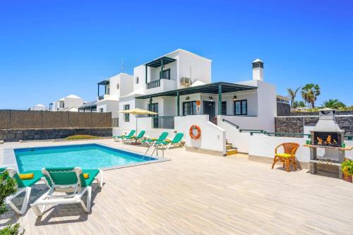 Villa Marnie by Villa Plus