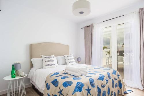 Villa Cala by Villa Plus