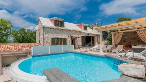 Villa Kameni Cvijet with Jacuzzi, Sauna, Tennis court