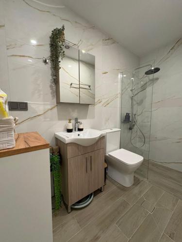 Stauroula & Thomas homes 2