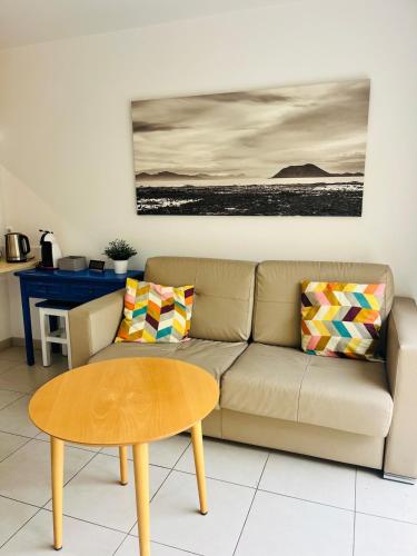 Relax near the sea and downtown Corralejo